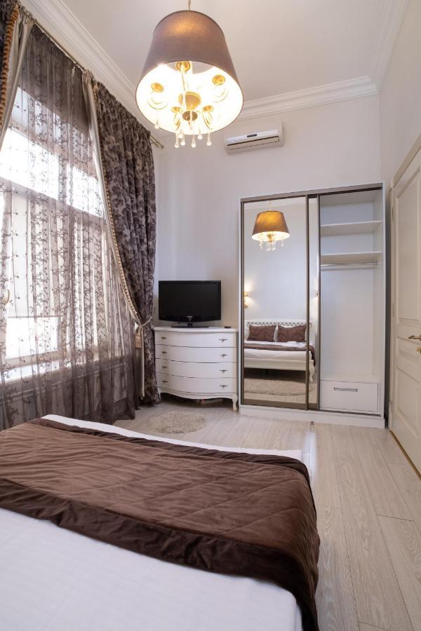 Bel Apartments Odessa Exteriör bild